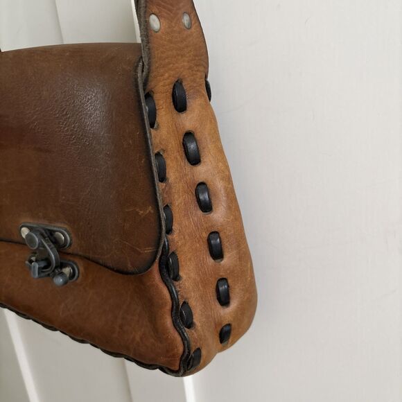 VTG Boho Thick Leather Latch Handmade Saddle Bag 70s Crossbody Purse - Picture 2 of 16